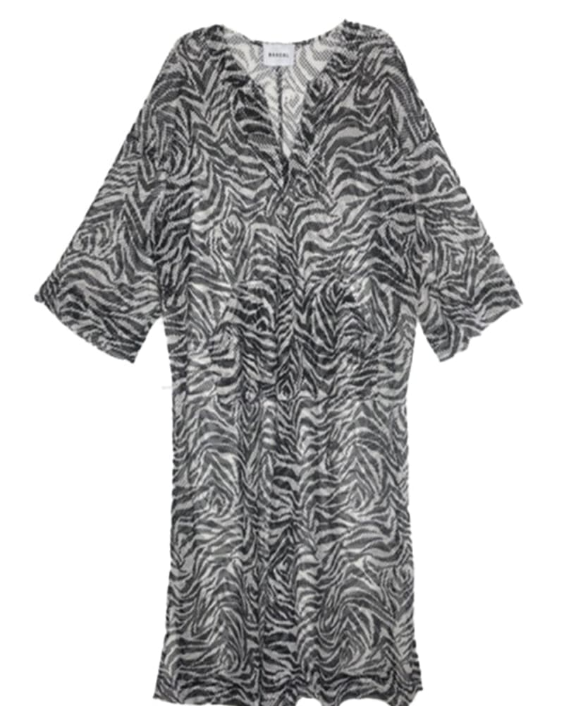 Front of a size one-size-fits-all Zebra Mesh Jallaba in Zebra by BAACAL. | dia_product_style_image_id:256839